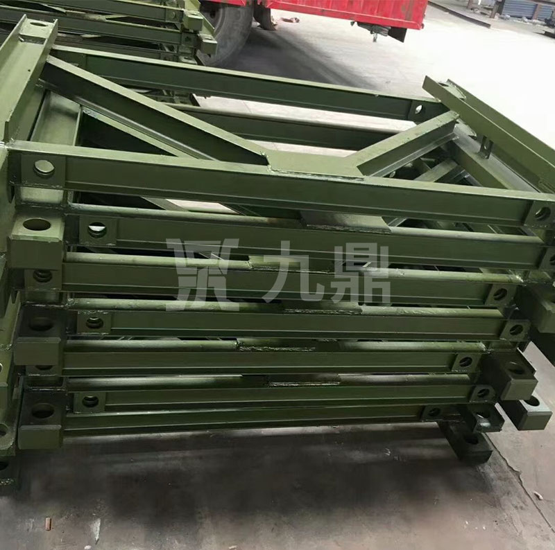 貝雷(lei)片在(zai)施工過(guo)程(cheng)中(zhong)可以(yi)加(jia)固(gu)橋(qiao)體(ti)