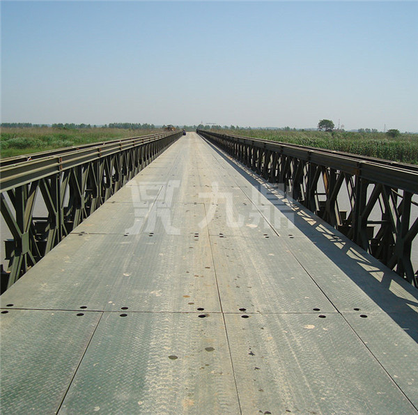 標(biao)準鋼(gang)便橋(qiao)